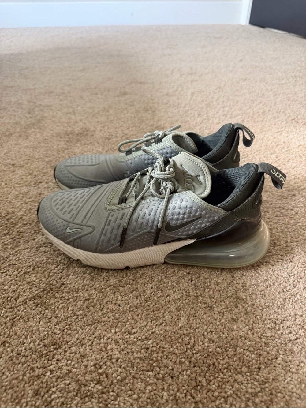 Nike Air Max 270 Sneakers MICA GREEN